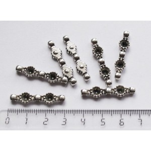 Коннектор "три отверстия" 30*7мм с вклеиванием стразов, цвет ант.серебро