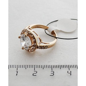 Кольцо с хрусталем "круг в цирконах"