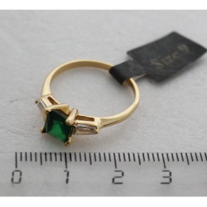 Кольцо с цирконом зеленым "квадрат"