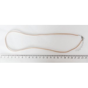 Шнур плоский бежевый, замша иск., с замком