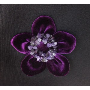 Брошь из аметиста и бархата "цветок", диаметр 9см