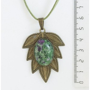 Кулон из цоизита "лист", овал 25х18мм