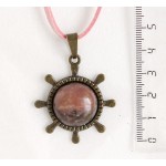Кулон из родонита, круг 20мм, оправа "штурвал" цвет бронза