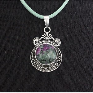 Кулон из цоизита, круг 12мм, оправа "корона"