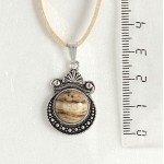 Кулон из яшмы песочной, круг 12мм, оправа "корона"