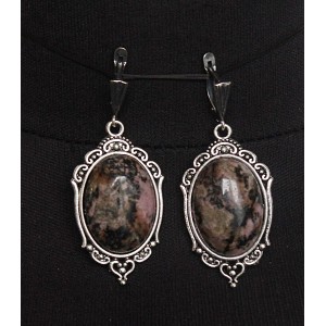 Серьги из родонита, овал 25х18мм, оправа "медальон", швензы посеребрение