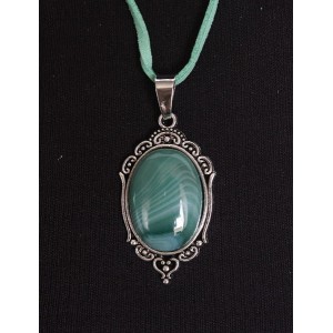 Кулон из агата зеленого (тонировка), овал 25х18мм, оправа "медальон"