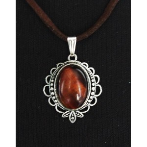 Кулон из бычьего глаза, овал 18х13мм, оправа "трилистник"