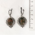 Серьги из унакита, овал 18х13мм, оправа "трилистник", швензы посеребрение