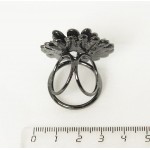 Кольцо для платка "маргаритка", стразы, цвет черный+серебристый