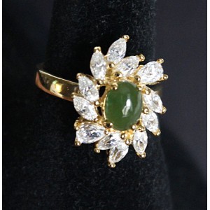 Кольцо с нефритом "стразы"