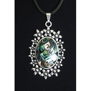 Кулон из гелиотиса (мозаика), овал 25х18мм, оправа "клумба"