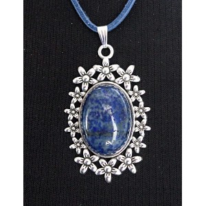 Кулон из лазурита, овал 25х18мм, оправа "клумба"
