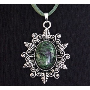 Кулон из цоизита, овал 18х13мм, оправа "папоротник"