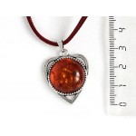 Кулон из янтаря (переплавленный), цвет коньячный, круг 18мм, оправа "сердечко"