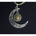 Кулон из унакита "луна", круг 12мм