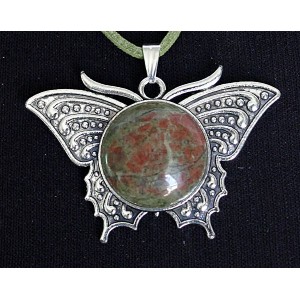 Кулон из унакита "бабочка", круг 20мм