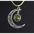 Кулон из змеевика "луна", круг 12мм