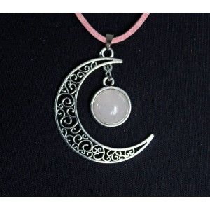Кулон из кварца розового "луна", круг 12мм