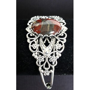 Браслет из яшмы красно-коричневой, овал 25х18мм, жесткая основа цвет ант.серебро