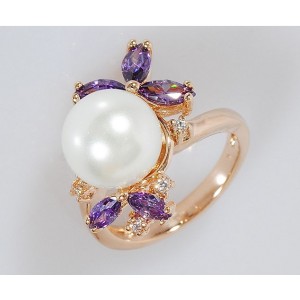 Кольцо с аметистом (синт.) "жемчужная нежность"