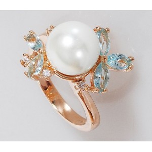 Кольцо  с фианитом голубым "жемчужная нежность"