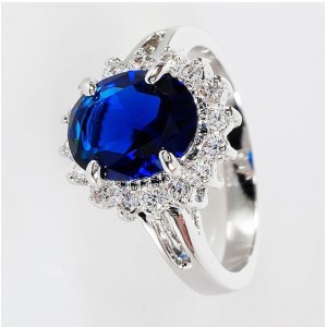 Кольцо со шпинелью "овал в цирконах" родиум