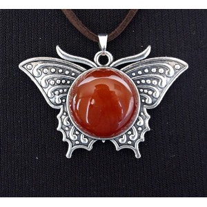 Кулон из сердолика (однотонный) "бабочка", круг 20мм