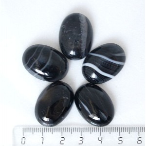 Агат черный, кабошон овал 25х18мм