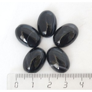 Агат черный, кабошон овал 18х13мм