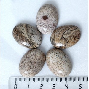 Яшма песочная кабошон овал 25х18мм