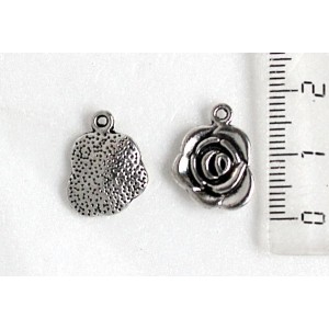 Подвеска "роза", цвет ант. серебро,17mm x 14mm