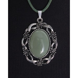 Кулон из авантюрина, овал 25х18мм, оправа "торжество"