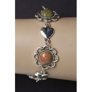 Браслет из унакита "ромашки и сердечки", круг 12мм