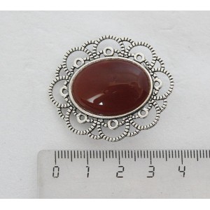 Брошь из сердолика "ромашка", овал 25х18мм