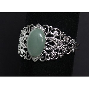 Браслет из авантюрина зеленого, овал 25х18мм, жесткая основа цвет ант.серебро