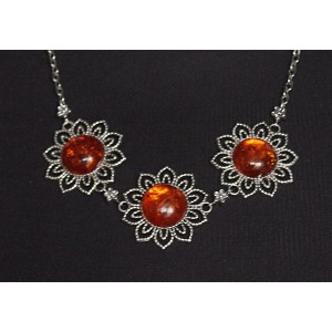 Колье из янтаря (переплавленый) "3 цветка" на цепочке, 48-50см, цвет коньячный, круг 18мм