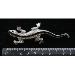 Брошь со стразами "ящерка с полоской", цвет черный+серебристый