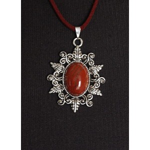 Кулон из яшмы красной, овал 18х13мм, оправа "папоротник"