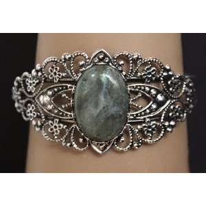Браслет из лабрадорита, овал 25х18мм, жесткая основа цвет ант.серебро