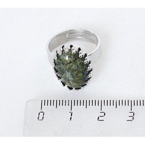 Кольцо со змеевиком, овал 18х13мм, безразмерное