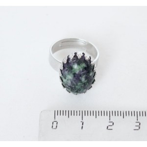 Кольцо с цоизитом, овал 18х13мм, безразмерное