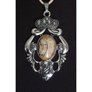 Кулон из яшмы песочной, овал 25х18мм, оправа 