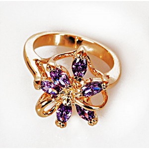 Кольцо с аметистом (синт.) "6 камней"