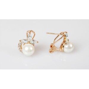 Серьги из жемчуга белого и фианита голубого "жемчужная нежность"