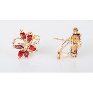 Серьги из корунда красного (рубин синт.) "6 камней" Серьги из корунда красного (рубин синт.) "6 камней"