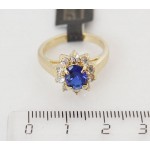 Кольцо со шпинелью "малый овал в цирконах"