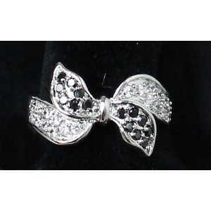 Кольцо с цирконом черным "бант" (родиум)