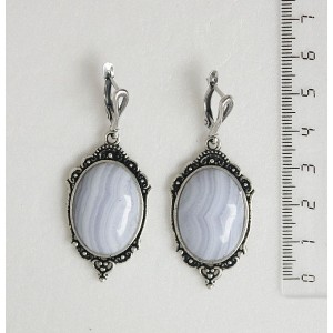 Серьги из агата голубого (сапфирина), овал 25х18мм, оправа "медальон", швензы посеребрение