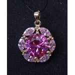 Кулон из корунда красного (рубин синтетический) "с лепестками"